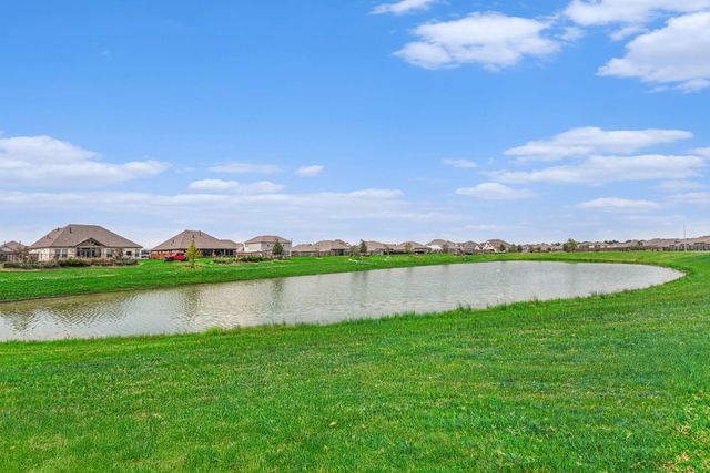 15214 Lake Front Drive, Mont Belvieu, TX 77523