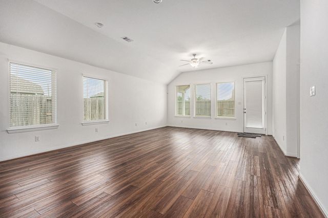 15214 Lake Front Drive, Mont Belvieu, TX 77523