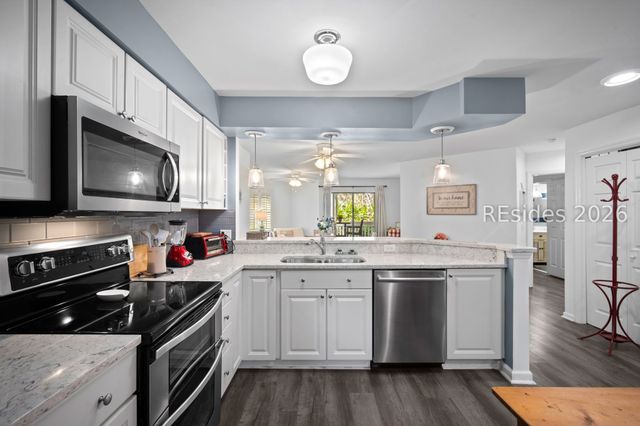 100 Colonnade Drive 143, Hilton Head Island, SC 29928