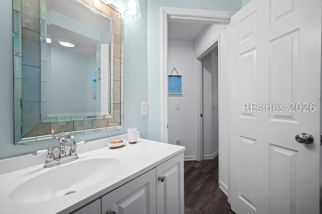 100 Colonnade Drive 143, Hilton Head Island, SC 29928