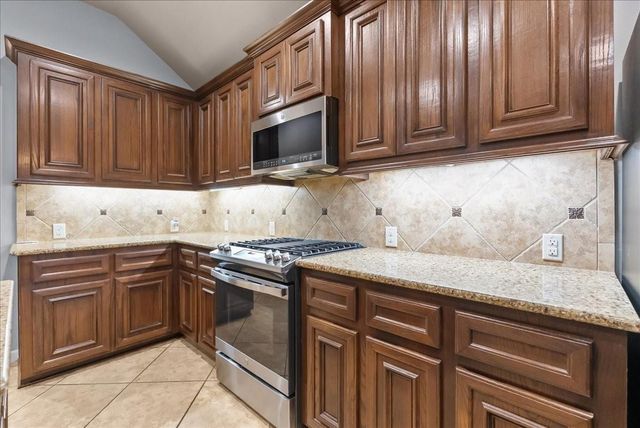 2807 Jordan Creek Court, League City, TX 77573