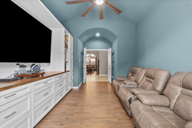 2807 Jordan Creek Court, League City, TX 77573