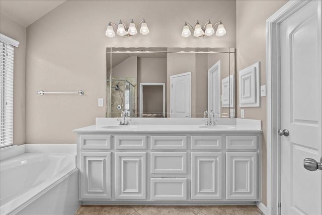 2807 Jordan Creek Court, League City, TX 77573