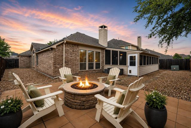 2807 Jordan Creek Court, League City, TX 77573