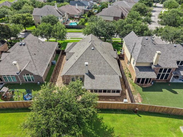 2807 Jordan Creek Court, League City, TX 77573