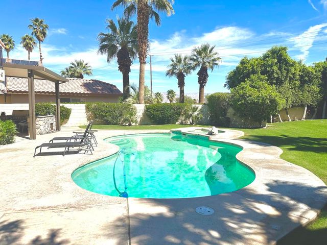 76961 Sheffield Court, Palm Desert, CA 92211