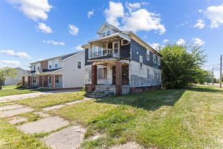 2223 Gray Street, Detroit, MI 48215