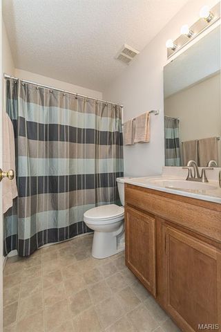 1079 Goss Court, Wentzville, MO 63385