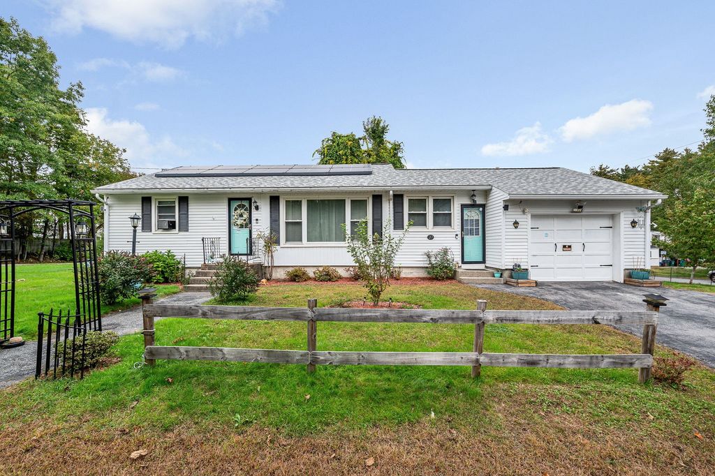 27 Legros Street, Fitchburg, MA 01420