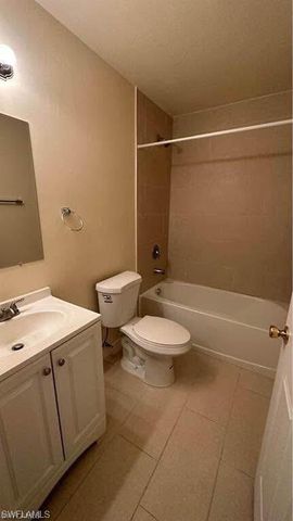 903 Mohawk PKWY, Cape Coral, FL 33914