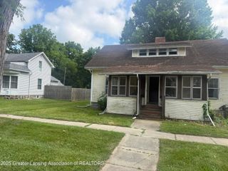 224 S Holmes Street, Eaton Rapids, MI 48827