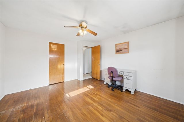 140 Keefer Dr, Penn Hills, PA 15235