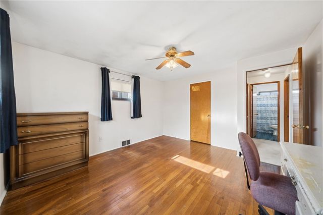140 Keefer Dr, Penn Hills, PA 15235