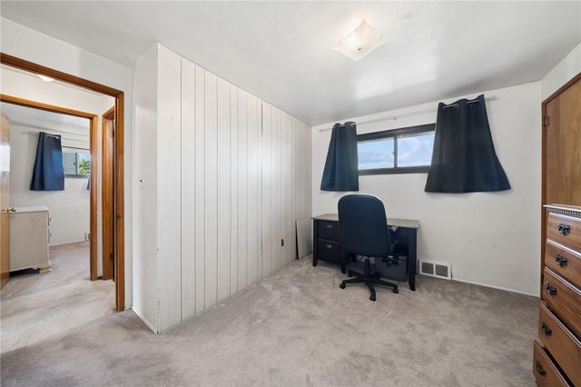 140 Keefer Dr, Penn Hills, PA 15235
