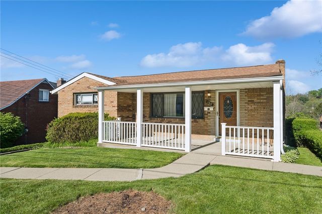 140 Keefer Dr, Penn Hills, PA 15235