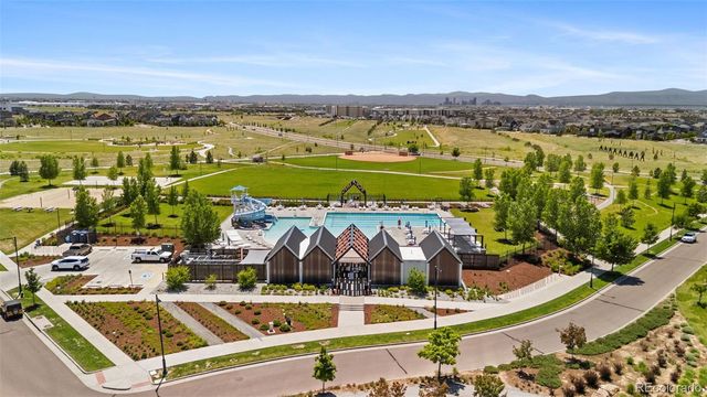 10139 E 62nd Avenue, Denver, CO 80238
