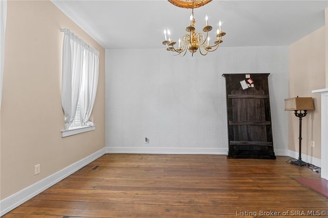 712 E Main Street, Madison, IN 47250