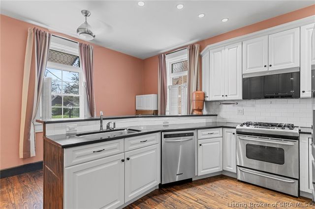 712 E Main Street, Madison, IN 47250