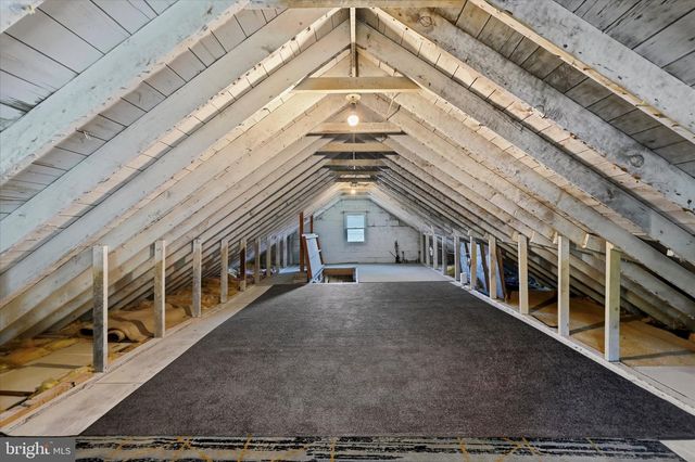 1315 E KING ST, Lancaster, PA 17602