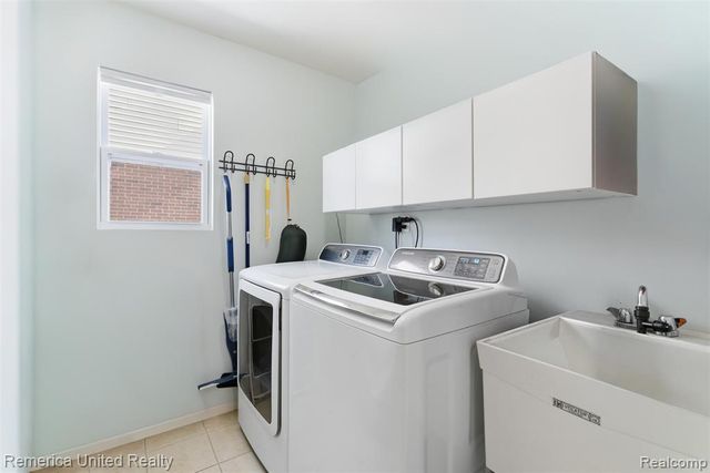 4145 Ash Tree Lane, Howell, MI 48843