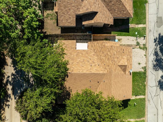 2436 Limestone Drive, Arlington, TX 76014