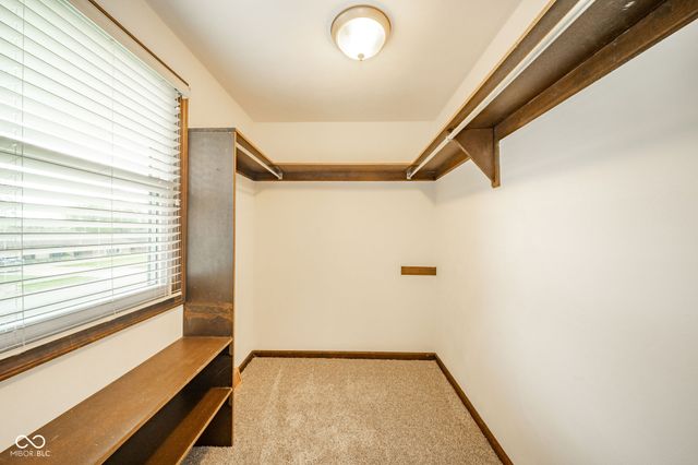 27 S Lansdown Way, Anderson, IN 46012