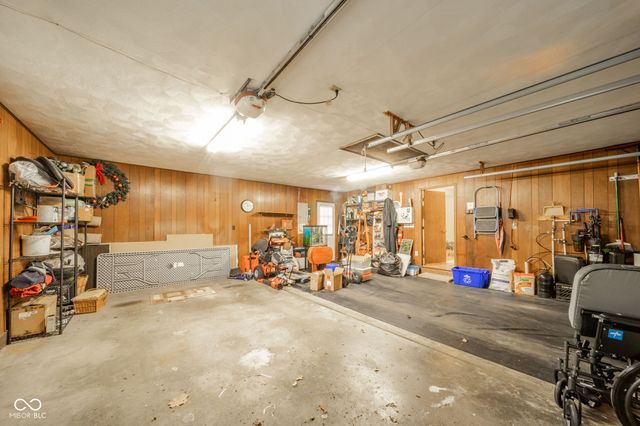 27 S Lansdown Way, Anderson, IN 46012
