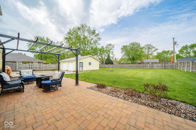 27 S Lansdown Way, Anderson, IN 46012