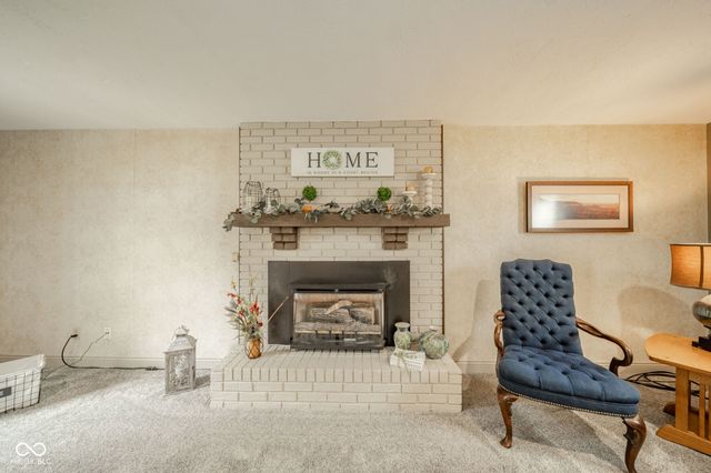 27 S Lansdown Way, Anderson, IN 46012