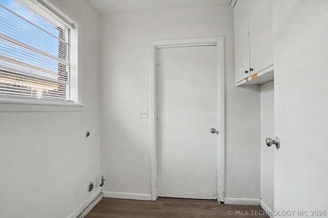 8512 E 24th Place, Tulsa, OK 74129