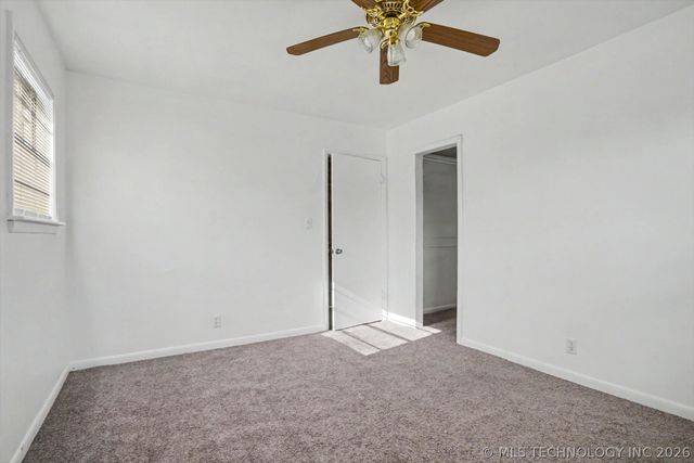 8512 E 24th Place, Tulsa, OK 74129