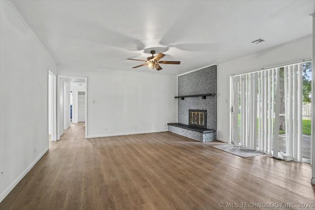 8512 E 24th Place, Tulsa, OK 74129