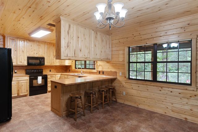 2300 Holly Road, Gilmer, TX 75644