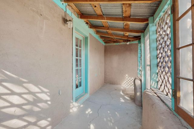 604 W Sanchez Street, Espanola, NM 87532