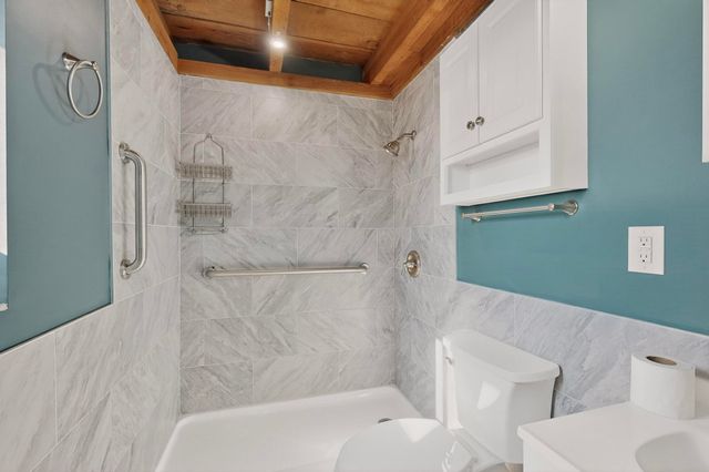 604 W Sanchez Street, Espanola, NM 87532