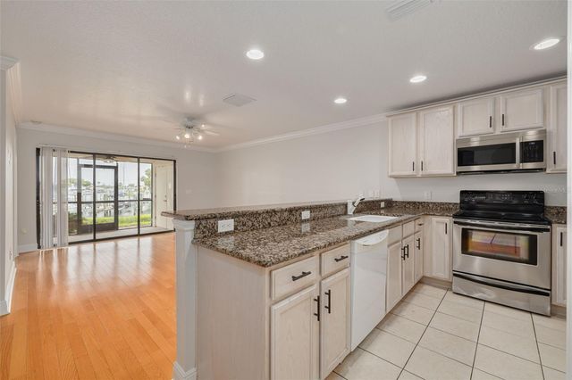 616 YARDARM DRIVE 8, Apollo Beach, FL 33572