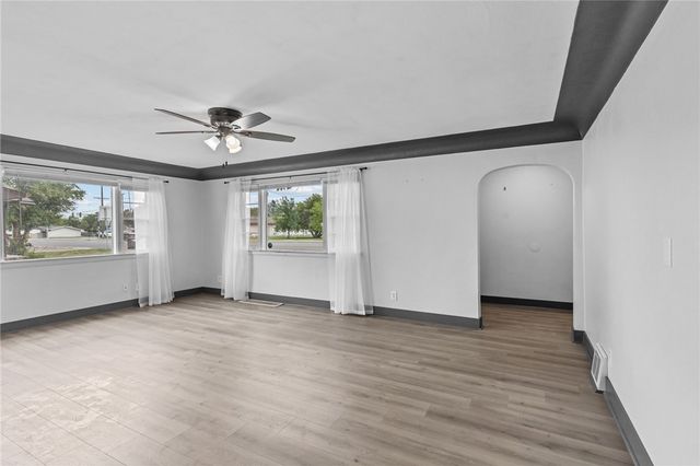335 Wicks Lane, Billings, MT 59105