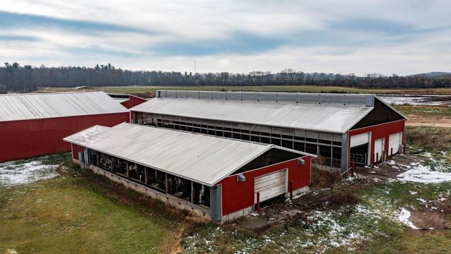 N5271 MADDEN ROAD, New London, WI 54961