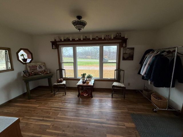 N5271 MADDEN ROAD, New London, WI 54961