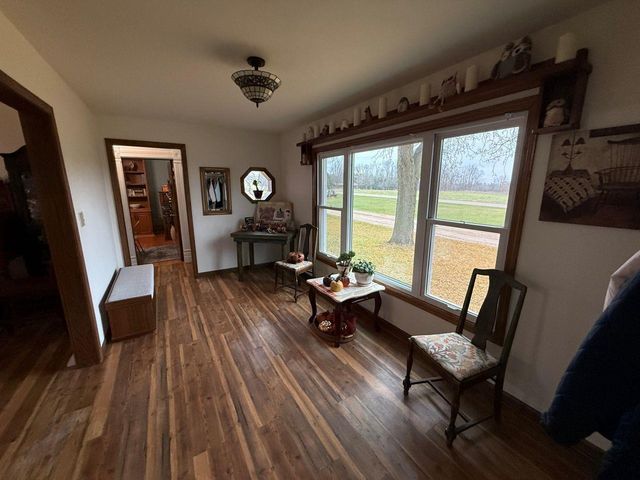 N5271 MADDEN ROAD, New London, WI 54961