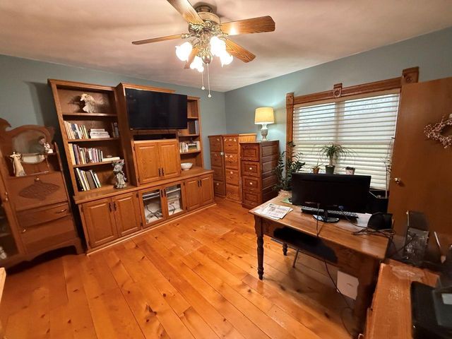 N5271 MADDEN ROAD, New London, WI 54961