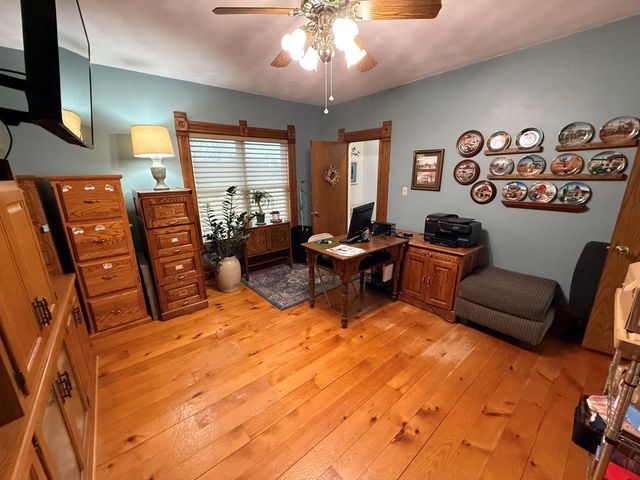 N5271 MADDEN ROAD, New London, WI 54961