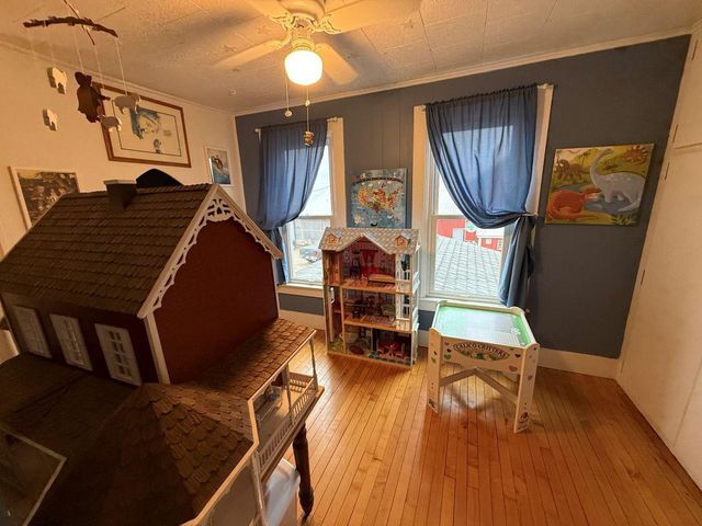 N5271 MADDEN ROAD, New London, WI 54961