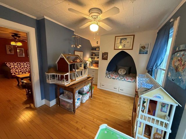 N5271 MADDEN ROAD, New London, WI 54961