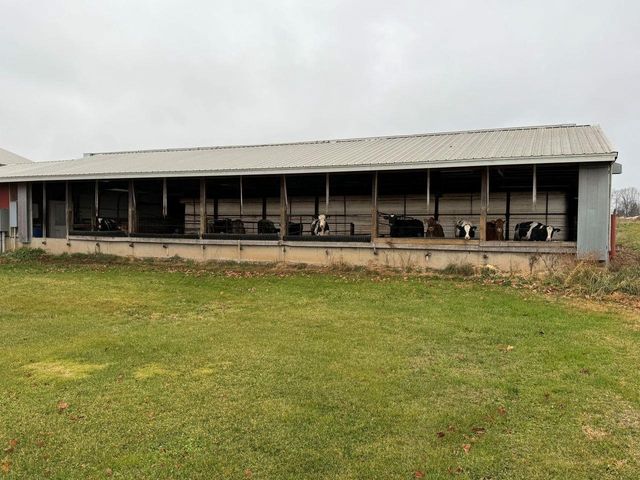 N5271 MADDEN ROAD, New London, WI 54961