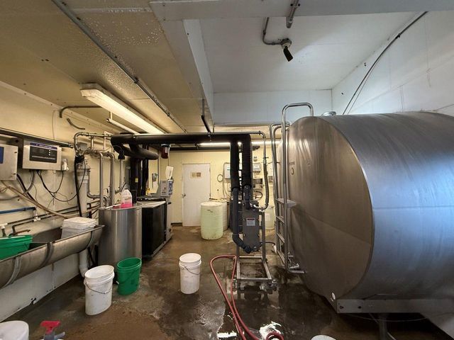 N5271 MADDEN ROAD, New London, WI 54961