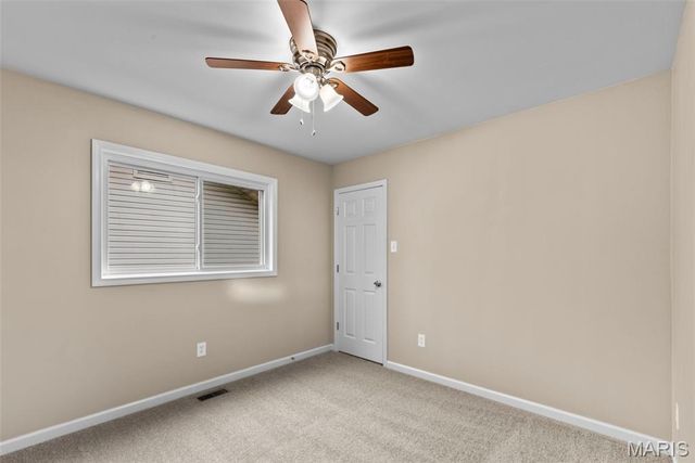 167 Birchleaf Drive, St Peters, MO 63376