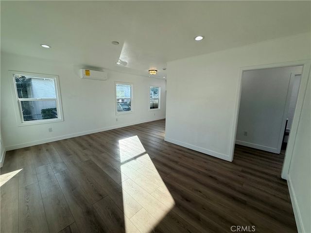 2513 Travers, Commerce, CA 90040