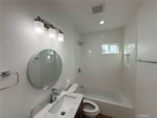 2513 Travers, Commerce, CA 90040