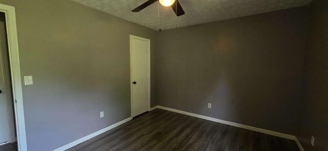 115 Grove Creek Drive, Locust Grove, GA 30248